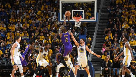 lakers vs warriors moneyline|Warriors .